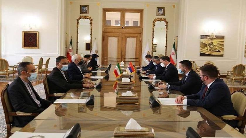 Iranpress: Foreign ministers of Iran and Serbia meet  in Tehran