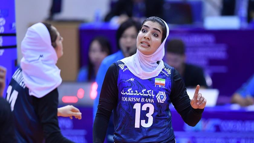 Iranpress: First Iranian female volleyball player joins Portuguese league