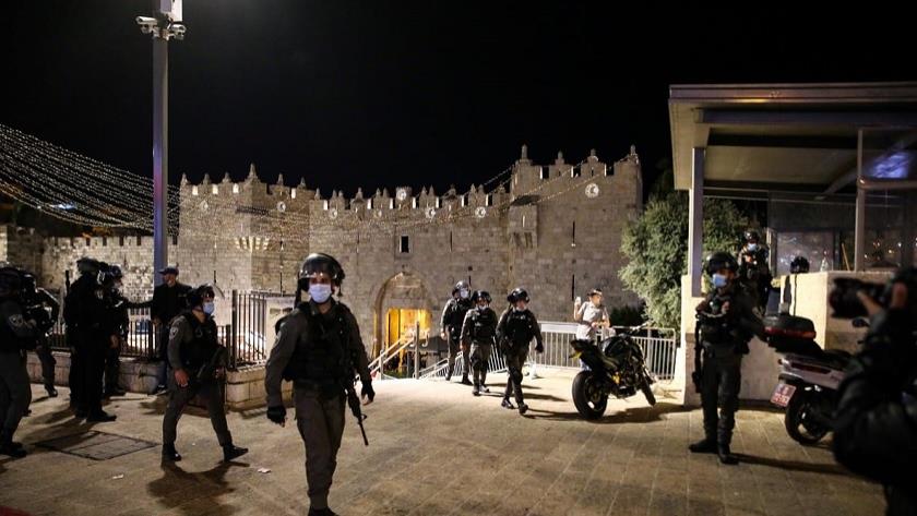 Iranpress: Palestinians force Israeli police to withdraw from central Jerusalem al Quds