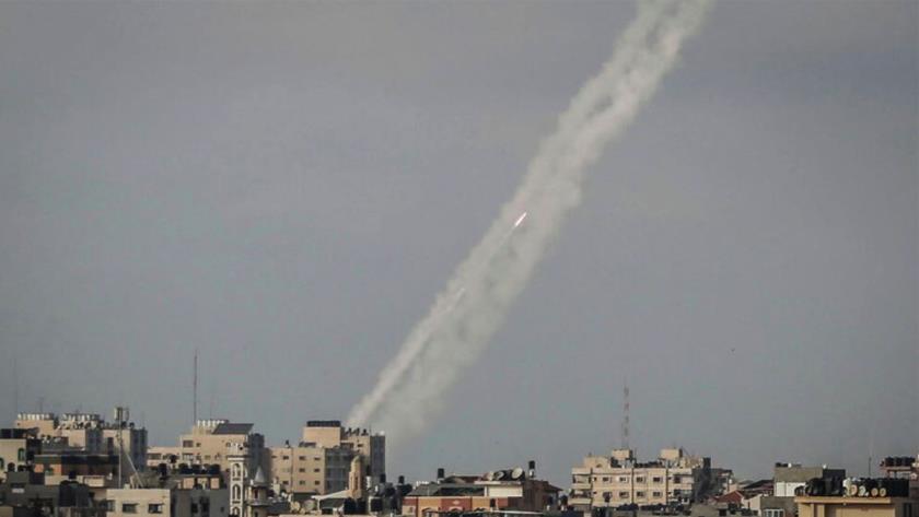 Iranpress: Rocket from Gaza hits Israeli-occupied territories in retaliation for al-Aqsa attack