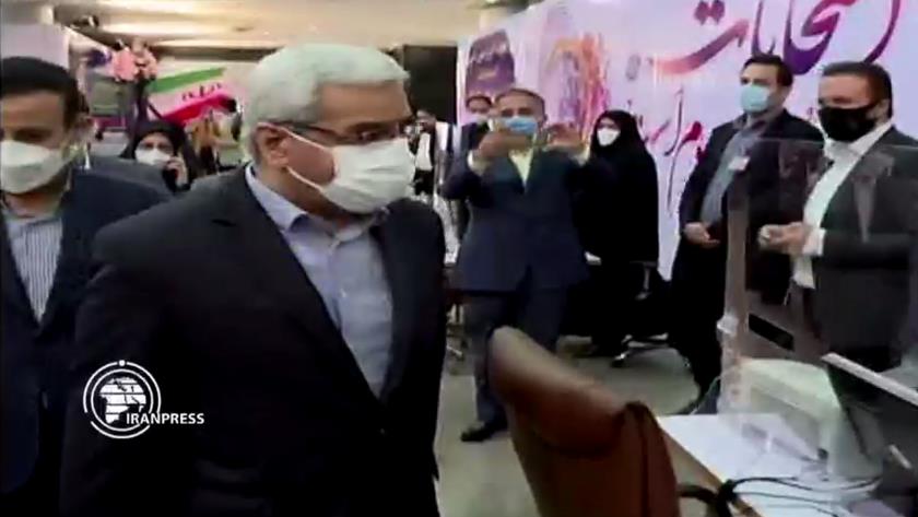 Iranpress: Jamal Orf pays visit to Elections Headquarters