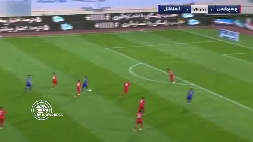 Iranpress: Persepolis FC claim 1-0 win over Esteghlal FC in Tehran derby 