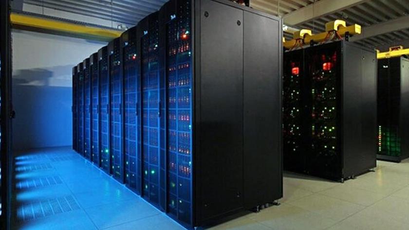 Iranpress: Simorgh supercomputer unveils at Amir Kabir University