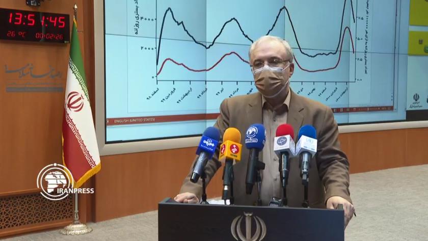 Iranpress: Iran reached 162,000 doses of vaccine per day: Health Minister