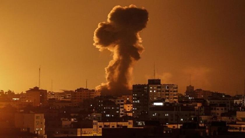 Iranpress: Israeli fighter jets bombard Gaza Strip 