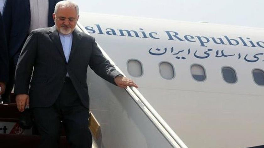 Iranpress: Iranian FM arrived in Dublin