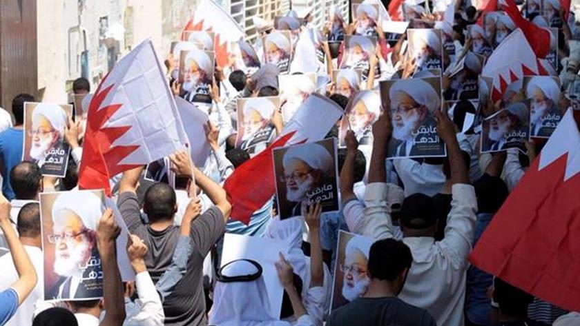 Iranpress: Bahrainis stage protest in support of Sheikh Issa Qassem