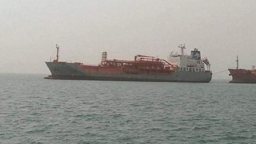 Iranpress: Saudi coalition seizes five Yemeni fuel ships
