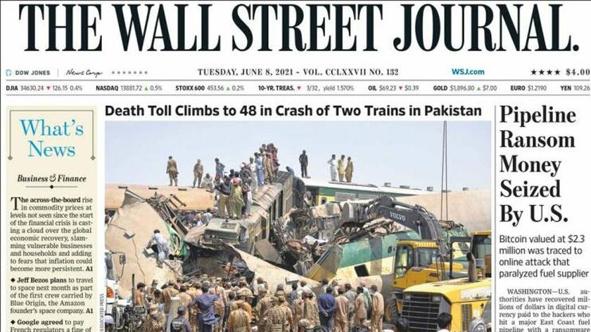 Iranpress: World Newspapers: Death toll climbs to 48 in crash of two trains in Pakistan