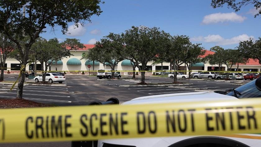 Iranpress: US shooting: 3 killed at a supermarket in Florida
