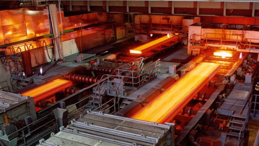 Iranpress: Large Iranian companies report 146% growth in steel exports 