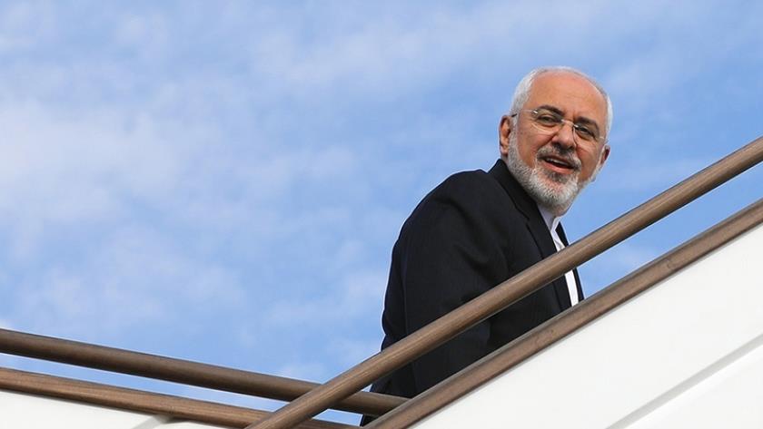Iranpress: FM Zarif leaves Tehran for Turkey