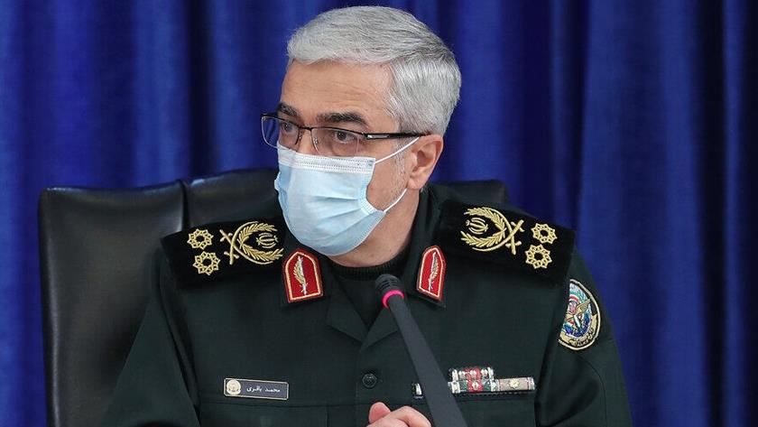 Iranpress: Maj Gen Bagheri: Iranian nation come out pride in COVID-19 battle