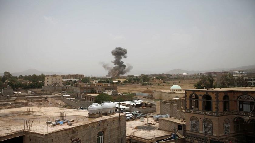 Iranpress: Saudi coalition fighter jets continue to bomb Yemen