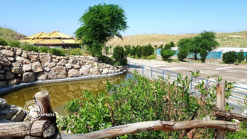 Iranpress: Dehloran, hot springs with therapeutic benefits