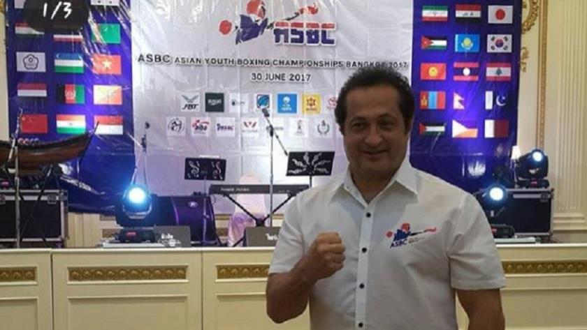 Iranpress: Iranian referee judges Asian junior boxing competiotion