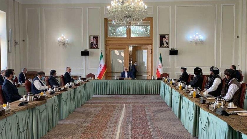 Iranpress: Inter-Afghan dialogue kicks off in Tehran