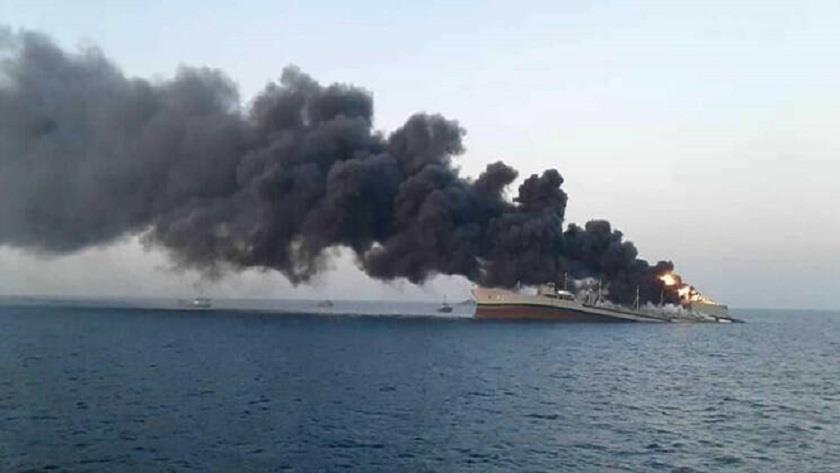 Iranpress: An Iraqi ship catches fire in Persian Gulf, 9 people dead