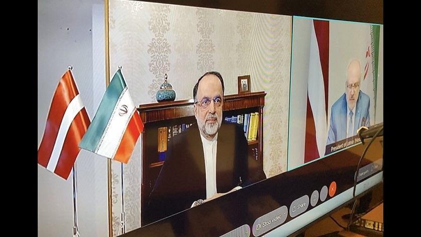 Iranpress: Iran, Latvia urge boosting ties