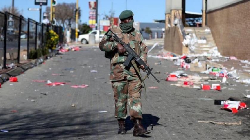 Iranpress: South Africa: violent protest