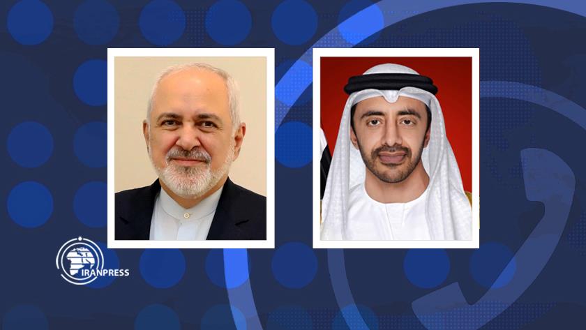 Iranpress: Zarif confers with his Emirati counterpart on phone