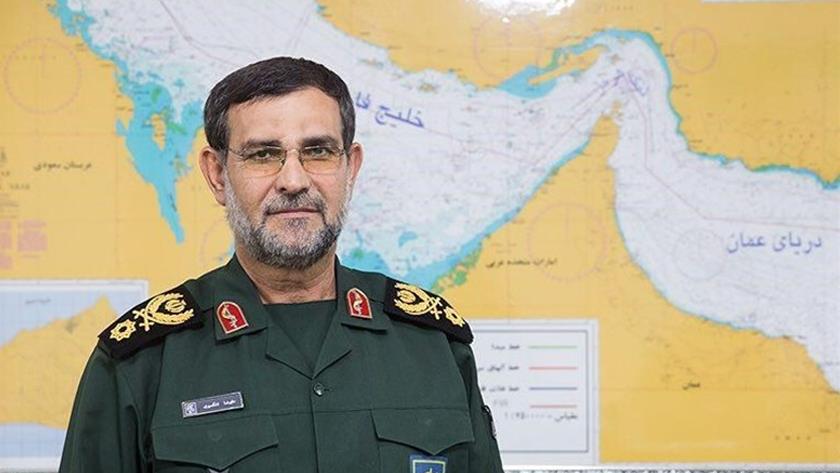 Iranpress: Iran’s Navy ready to defend ideals of Islamic Revolution 