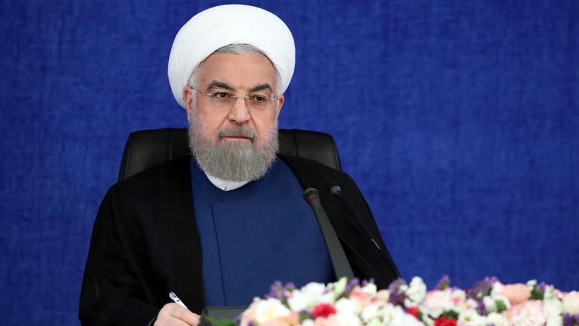 Iranpress: Rouhani: Cyberspace, digital economy, cannot be ignored