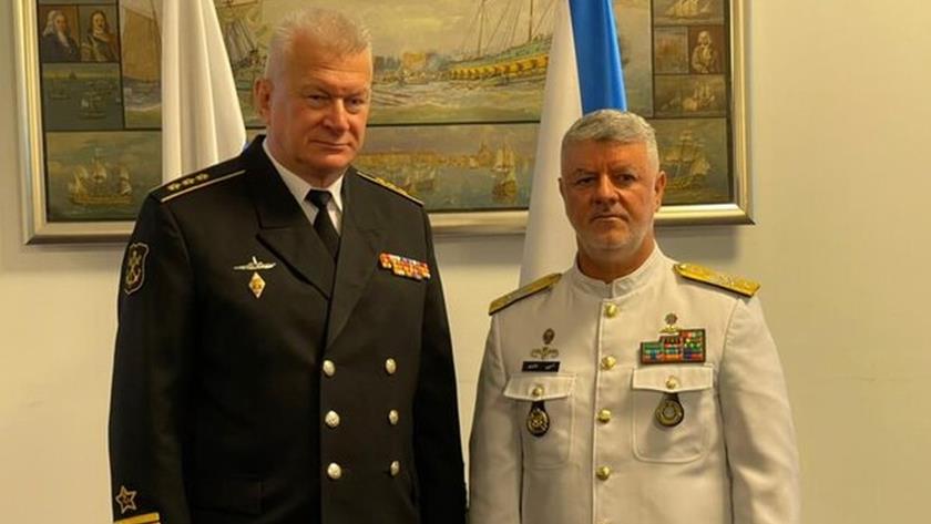 Iranpress: Iran, Russia stress expansion of Navy cooperation