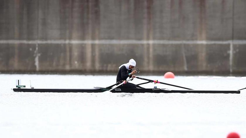 Iranpress: Nazanin Molaei breaks record of Iranian rowing in Olympics