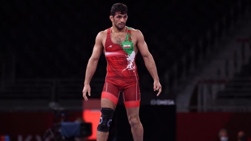 Iranpress: Iranian freestyle wrestler takes silver at 2020 Tokyo Olympics 