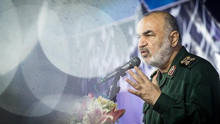 Iranpress: IRGC chief commander: Enemy tries to invert truth