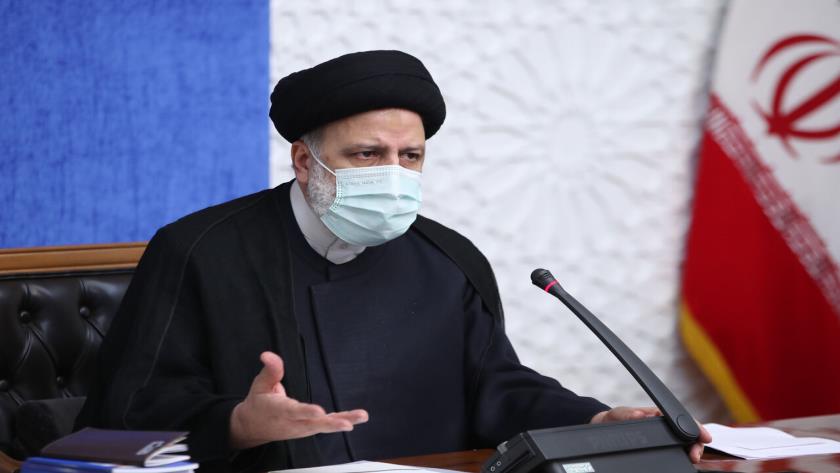 Iranpress: Pres. Raisi: Iran working to stabilize Afghanistan