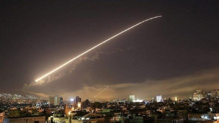Iranpress: Israeli regime launches missile attack on Quneitra, Syria