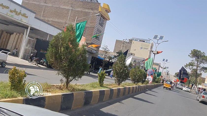 Iranpress: Herat; people attend Muharram rituals, Taliban stationed
