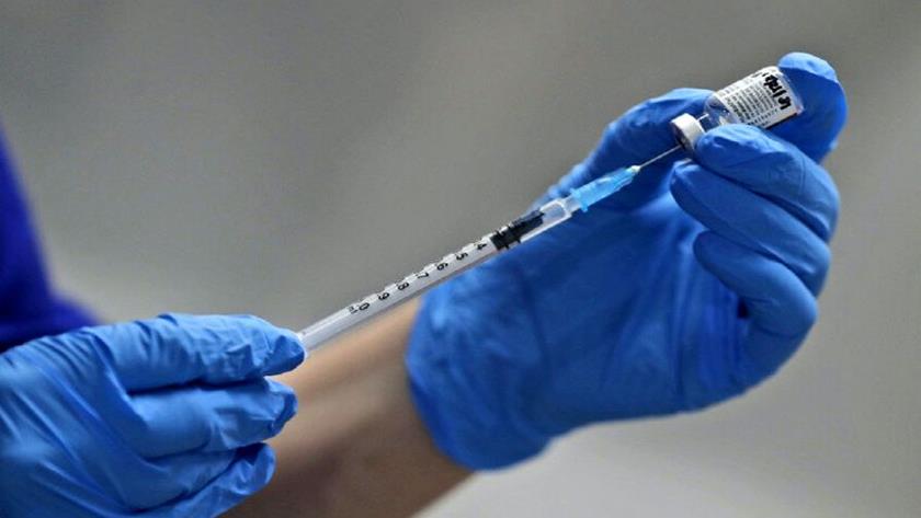 Iranpress: Iran to receive 3 millions doses of vaccine