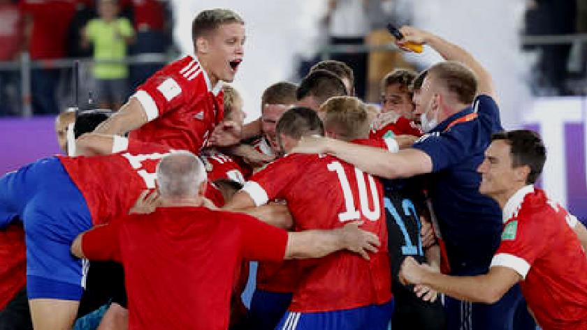 Iranpress: Russia, becomes beach soccer world champion