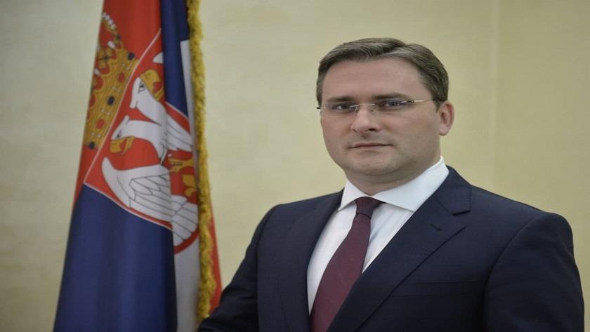 Iranpress: Serbian FM invites Iran