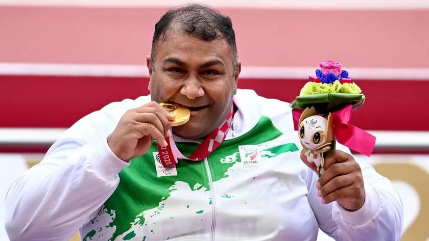 Iranpress: Iranian javelin thrower breaks record, wins Paralympic gold