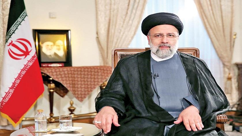 Iranpress: Iranian President offers his condolences over Lebanese cleric