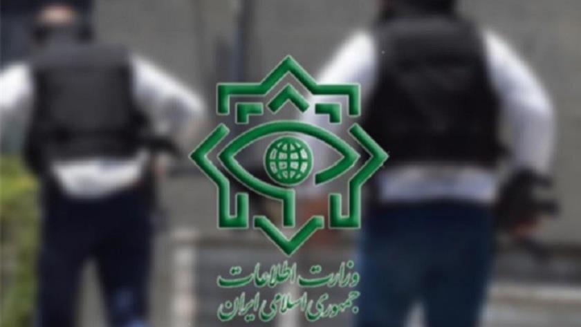 Iranpress: Iran security forces dismantle terrorist group