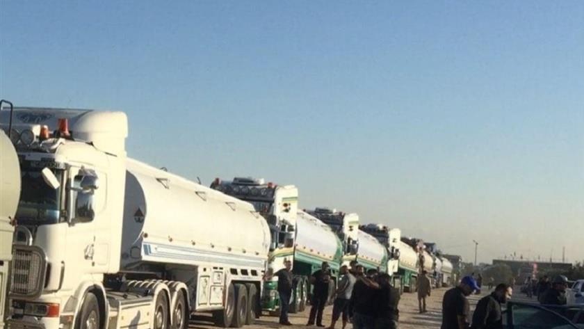 Iranpress: New convoy of trailers carrying Iran