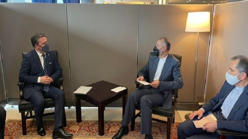 Iranpress: FM: Iran has always supported stability in Balkans
