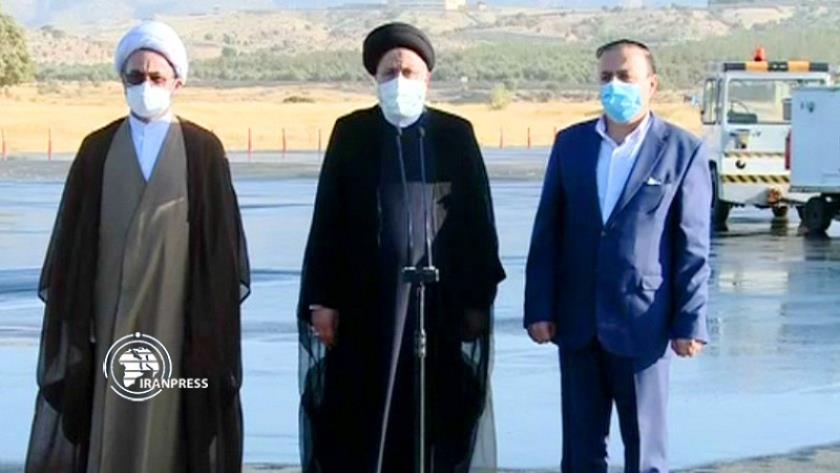 Iranpress: President arrives in Ilam