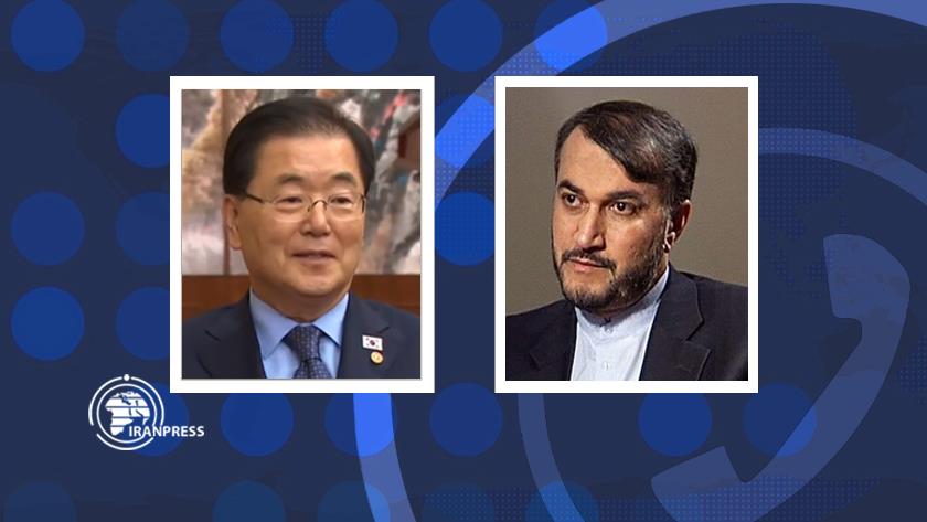 Iranpress: Amirabdollahian criticizes South Korea for not releasing Iran