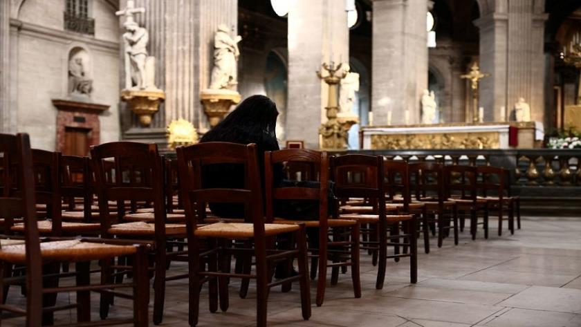 Iranpress: Over 200,000 children sexually abused by French clergy since 1950