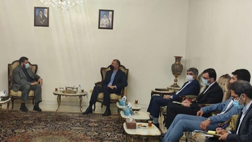 Iranpress: Iran, Hamas foreign relations chiefs meet in Beirut