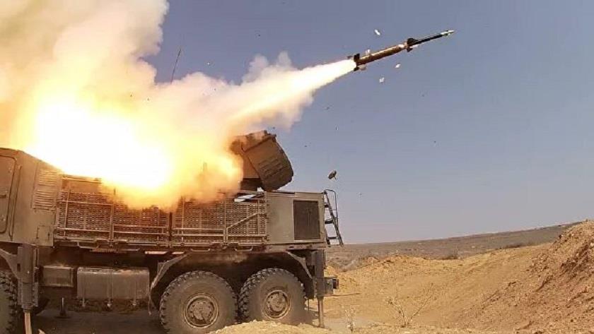 Iranpress: Russian official: Syrian air defense destroys 12 Israeli rockets