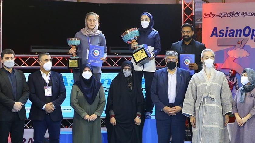 Iranpress: Iranian women win championship of Asian Taekwondo