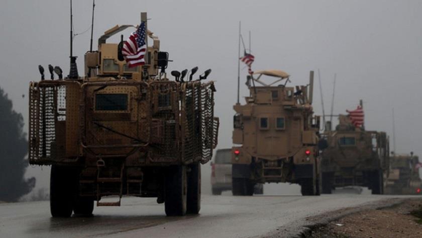 Iranpress: Syrian people block US convoy in Hasakah, force it to return
