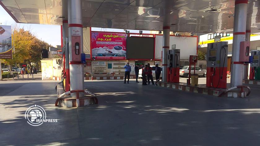 Iranpress: Gas station operations temporarily suspended across Iran